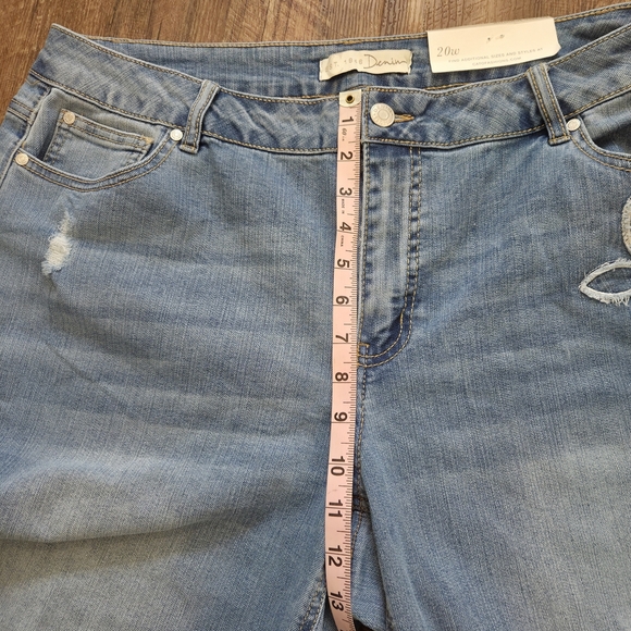 Denim Est. 1946 Hi-Rise Jegging Capris Embroidery Crop Wide Leg 20W New W/tags - Picture 11 of 13